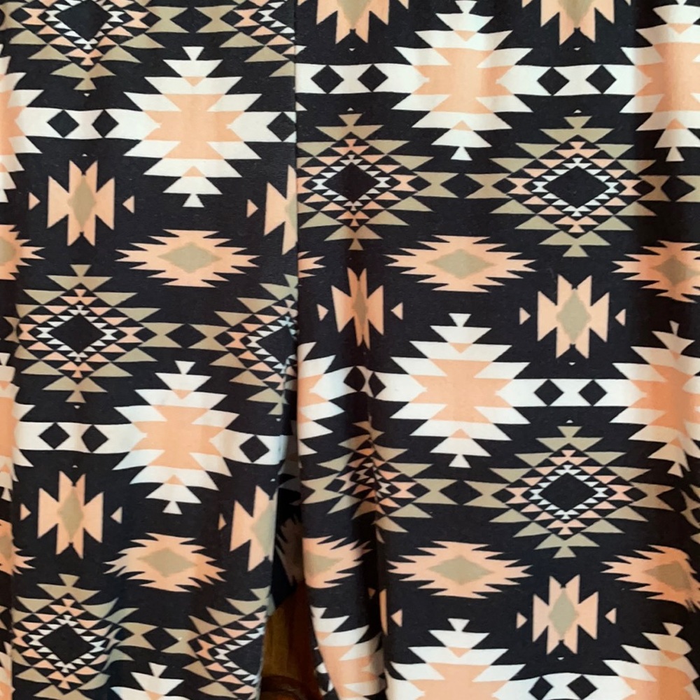 Women’s Leggings size Large